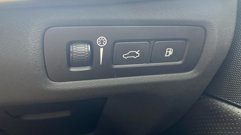 Volvo S90 2.0 T8 [390] Hybrid R DESIGN Pro 4dr AWD Gtron Saloon